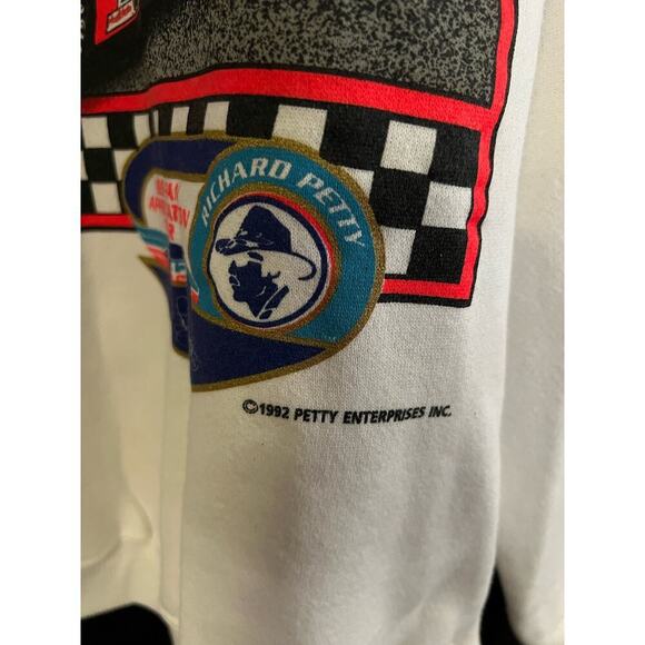 Vintage Richard Petty 43 Car White Sweatshirt Size Medium - Picture 2 of 5